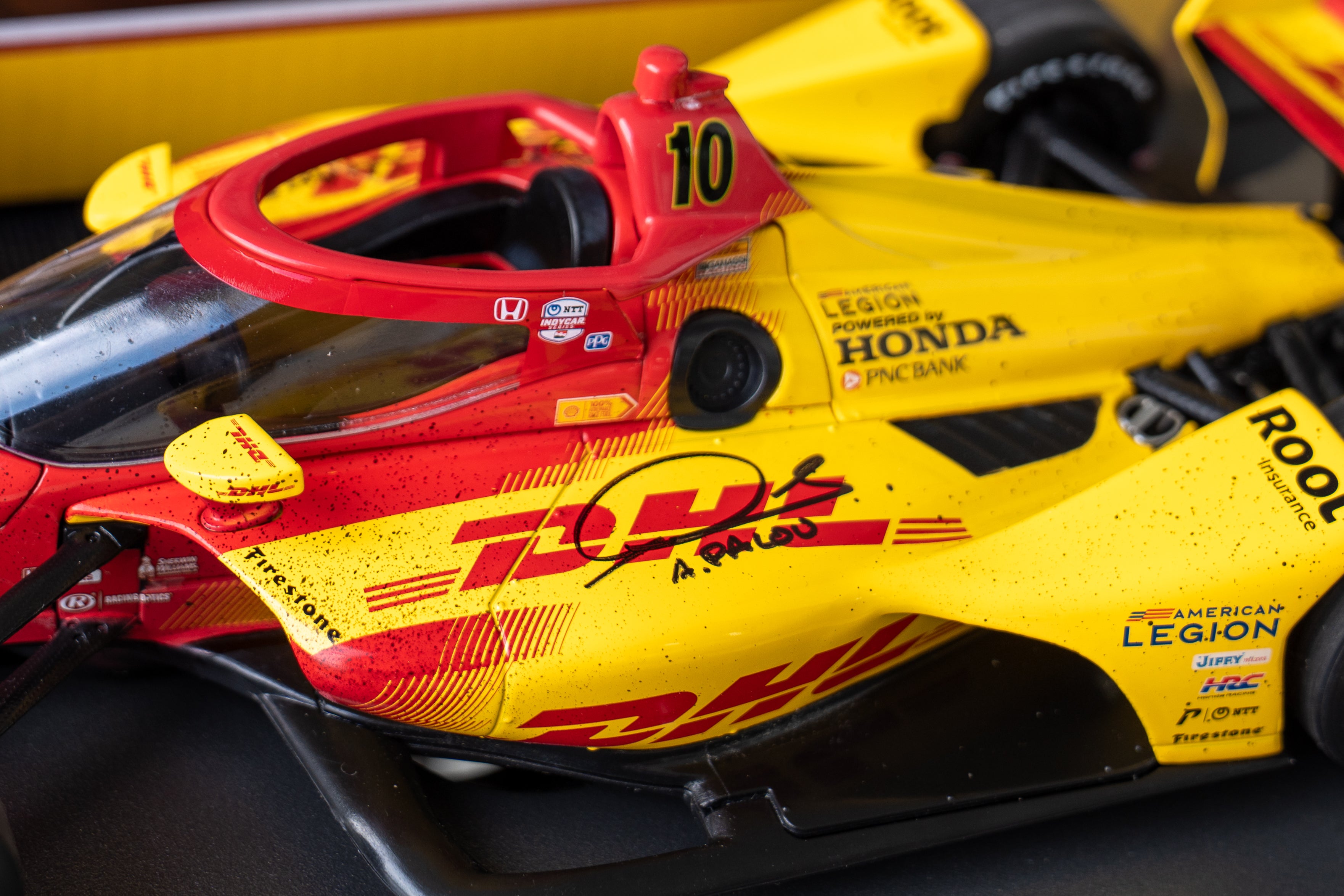 *Autographed* 2024 NTT IndyCar Series Champion 1:18 Diecast