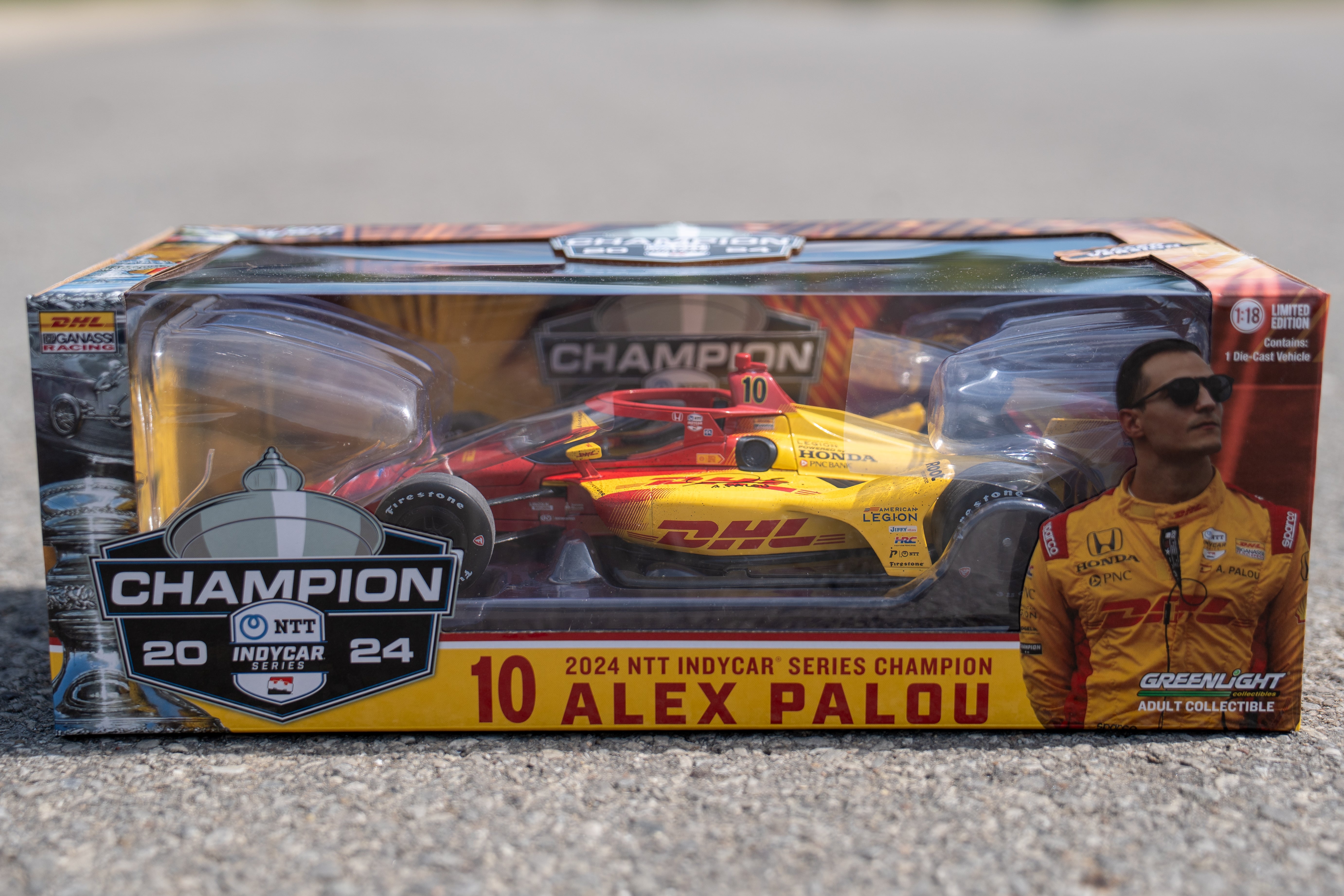 *Autographed* 2024 NTT IndyCar Series Champion 1:18 Diecast